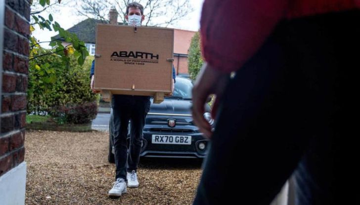 Abarth 595 test drive virtuale
