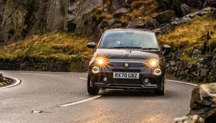 Abarth 595 test drive virtuale