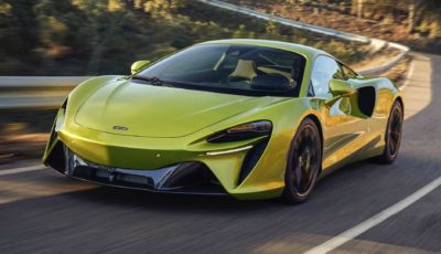 Pirelli equipaggia la McLaren Artura con il Cyber Tyre sensorizzato