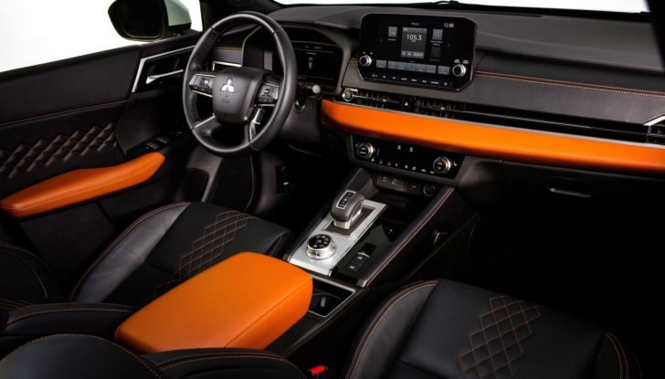 Mitsubishi Outlander 2021