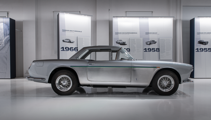 A Forte dei Marmi una mostra di auto vintage in onore di Gianni Agnelli - Foto 10 di 17