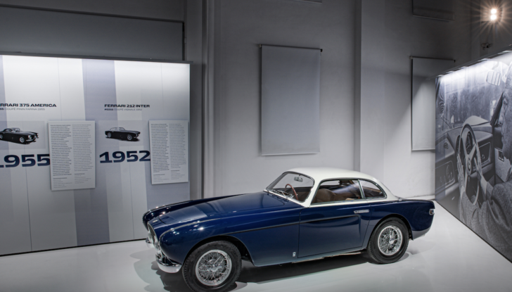 A Forte dei Marmi una mostra di auto vintage in onore di Gianni Agnelli - Foto 7 di 17