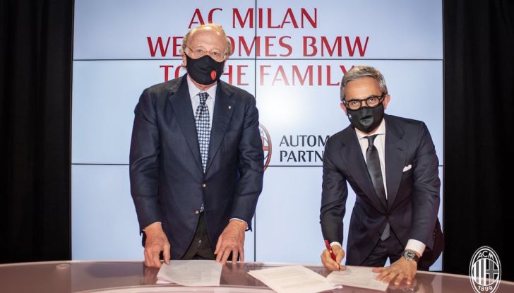 BMW diventa sponsor del Milan: auto e calcio, un binomio vincente - Foto 7 di 8