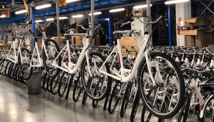 Covid-19: la Croce Rossa viaggia in eBike grazie a FIVE - Foto 1 di 4