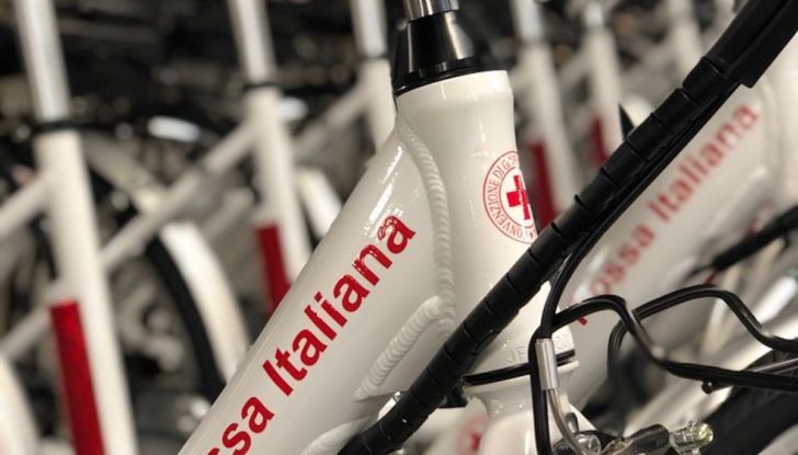 Covid-19: la Croce Rossa viaggia in eBike grazie a FIVE - Foto 3 di 4