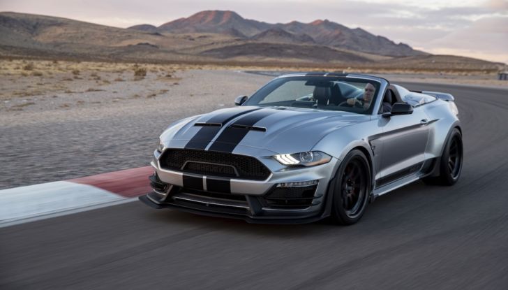 Ford Shelby Super Snake Speedster: 836 CV di godimento - Foto 2 di 13