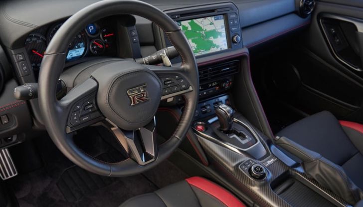 Nissan GT-R Final Edition 2022: chiusura col botto - Foto 5 di 6