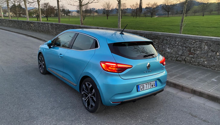 Test Drive Renault Clio Hybrid, la Tesla delle ibride! - Foto 11 di 22
