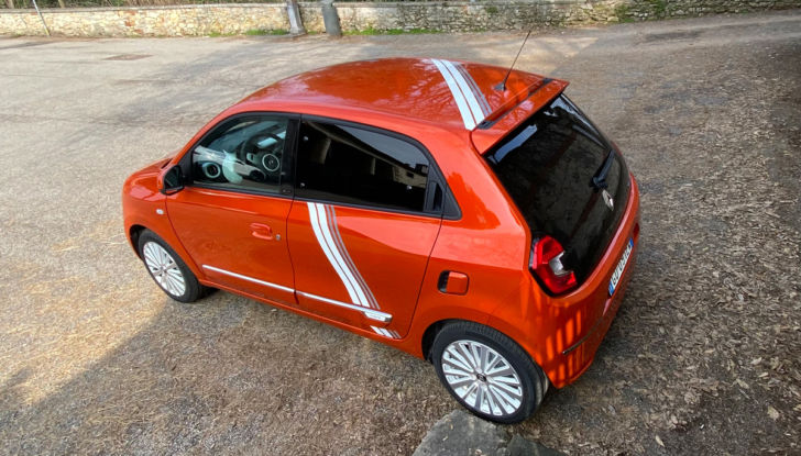Prova su strada della Renault Twingo elettrica Vibes - Foto 6 di 15