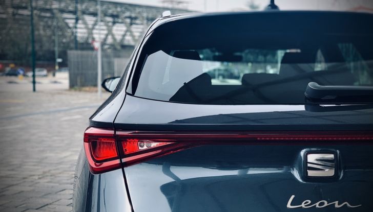 [VIDEO] Prova Seat Leon Sportstourer 2021: Il Plug-In Hybrid veloce ed ecologico con 204 CV - Foto 8 di 38