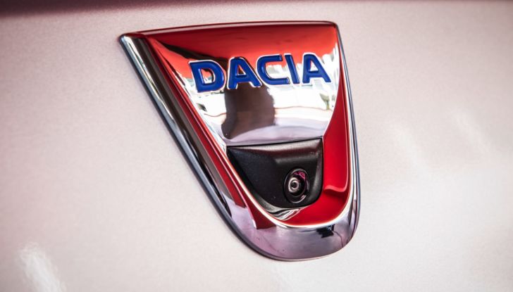 [VIDEO] Prova Dacia Spring 2021: L’elettrica da 300 Km di autonomia a meno di 10.000€ - Foto 25 di 29
