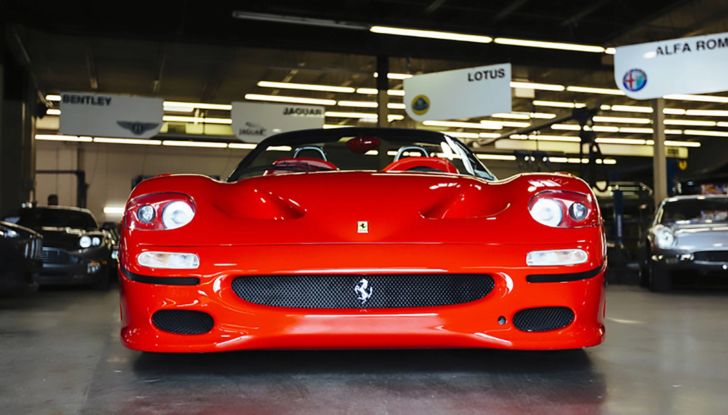 Ferrari F50 senza proprietario USA
