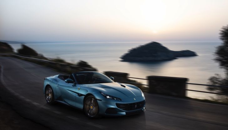 [VIDEO] Prova su strada Ferrari Portofino M, tutto il piacere di un V8 da 620 CV - Foto 15 di 42