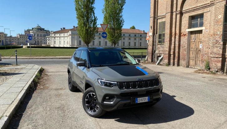 Jeep lancia il Green Friday con un bonus fino a 7.000 Euro per la gamma 4xe - Foto 15 di 35