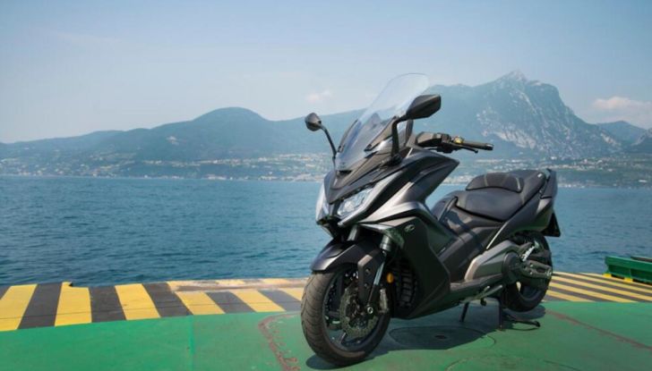 Kymco AK 550: tutte le novità del MY 2021 - Foto 8 di 11