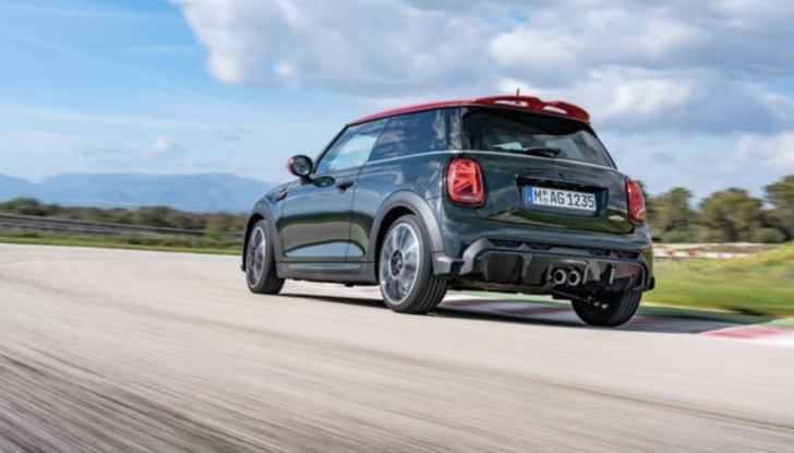 Mini John Cooper Works: tutte le novità della versione 2021 - Foto 10 di 21