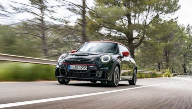 Mini John Cooper Works: tutte le novità della versione 2021 - Foto 13 di 21