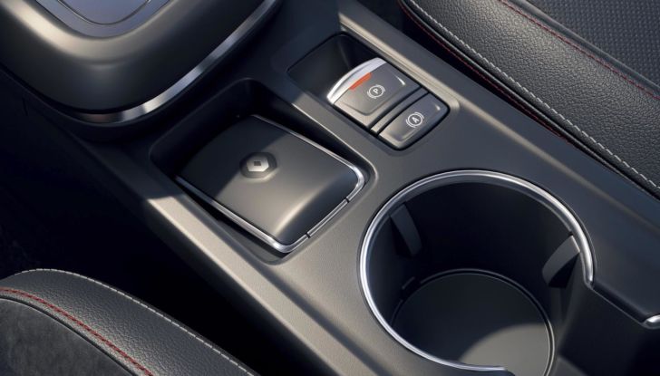 Renault Arkana: prova su strada del SUV Coupé - Foto 29 di 37