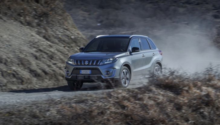 Suzuki, arriva il cambio automatico su tutta la gamma: la nostra prova di nuova Vitara con 6AT - Foto 18 di 31