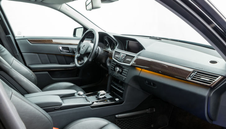 Brabus Mercedes 800 E V12