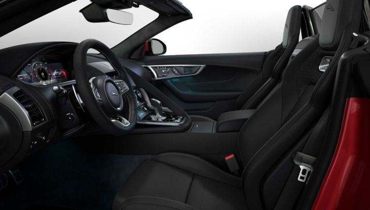 Jaguar F-Type R Dynamic Black 2021