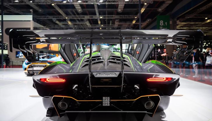 Lamborghini Essenza SCV12 Shanghai 2021