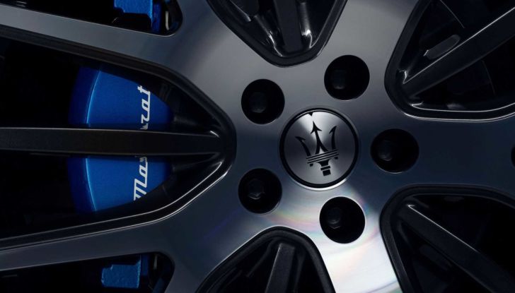 Maserati Levante Hybrid 2021