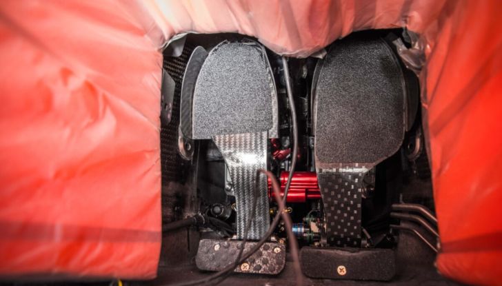 Scuderia Toro Rosso STR14 Albon Gasly