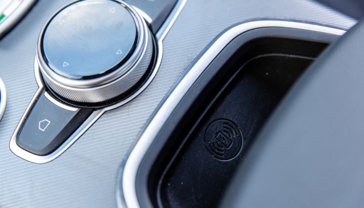 Alfa Romeo Giulia: prova su strada del nuovo MY2020 - Foto 42 di 45