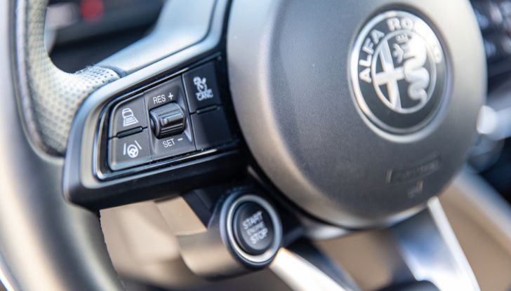 Alfa Romeo Giulia: prova su strada del nuovo MY2020 - Foto 44 di 45