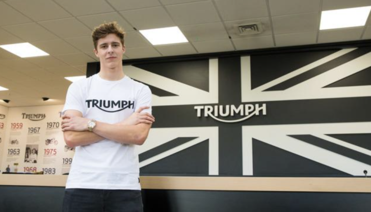 Presentata la Dynavolt Triumph Street Triple 765 RS - Foto 10 di 14