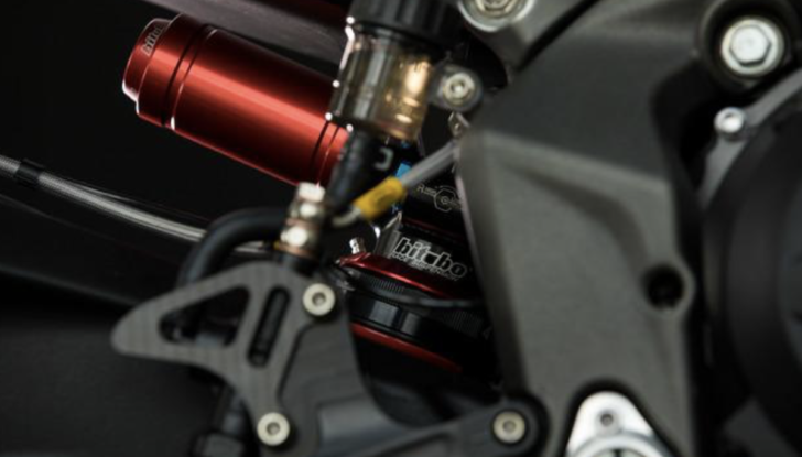 Presentata la Dynavolt Triumph Street Triple 765 RS - Foto 12 di 14