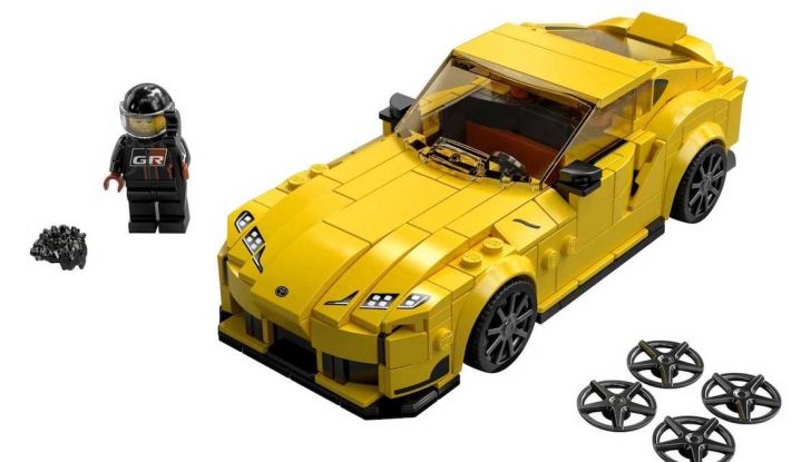 LEGO Speed Champions 2021: un super garage in miniatura! - Foto 5 di 6