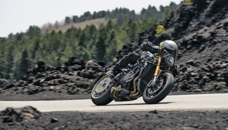 MV Agusta Rush: tutte le novità della versione 2021 - Foto 2 di 25