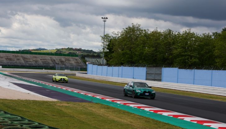 [VIDEO] BMW Driving Experience, test drive in pista a Misano con M3 ed M4 - Foto 21 di 47