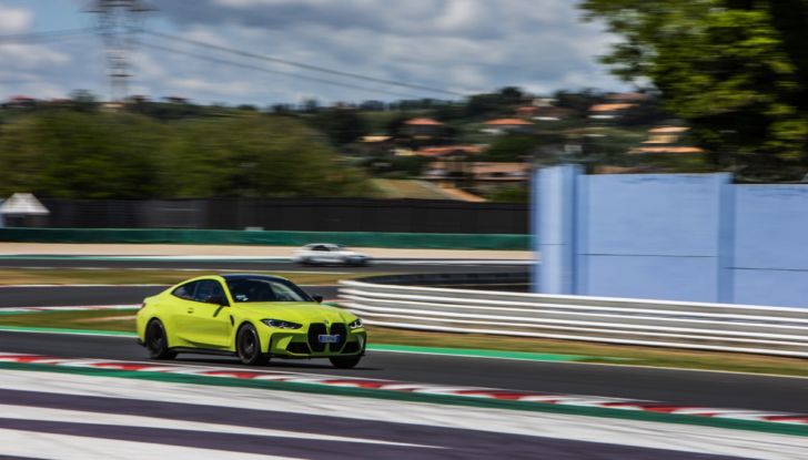 [VIDEO] BMW Driving Experience, test drive in pista a Misano con M3 ed M4 - Foto 22 di 47