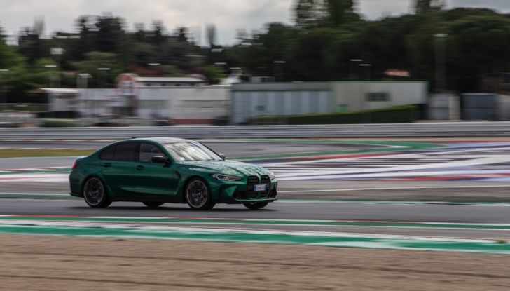 [VIDEO] BMW Driving Experience, test drive in pista a Misano con M3 ed M4 - Foto 10 di 47