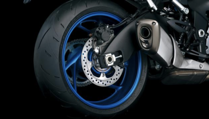 Nuova Suzuki GSX-S1000 2021: caratteristiche e prezzi - Foto 3 di 28