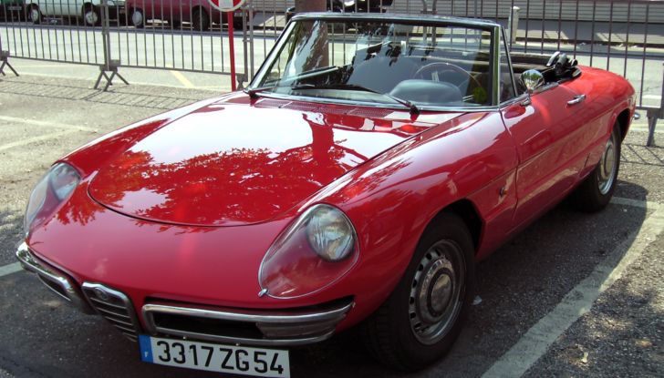Alfa Romeo Spider Duetto