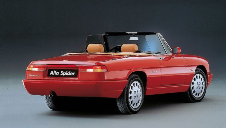 Alfa Romeo Spider Duetto