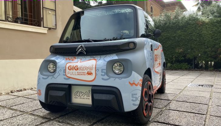 Citroen fa coppia con WindTre per il debutto italiano della Ami - Foto 1 di 12