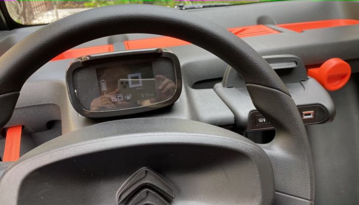 Citroen fa coppia con WindTre per il debutto italiano della Ami - Foto 6 di 12