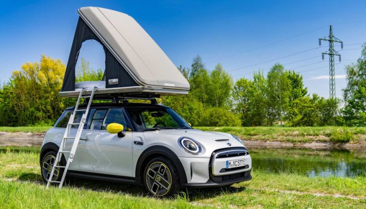 Mini Cooper SE Countryman tenda campeggio