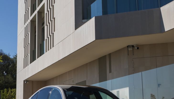 [VIDEO] Prova su strada DS 9 E-Tense, il Plug-In di classe da 225 a 360 cavalli di potenza - Foto 18 di 31