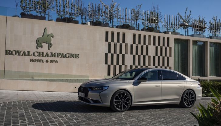 [VIDEO] Prova su strada DS 9 E-Tense, il Plug-In di classe da 225 a 360 cavalli di potenza - Foto 20 di 31