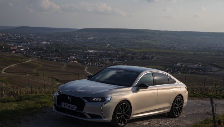 [VIDEO] Prova su strada DS 9 E-Tense, il Plug-In di classe da 225 a 360 cavalli di potenza - Foto 22 di 31