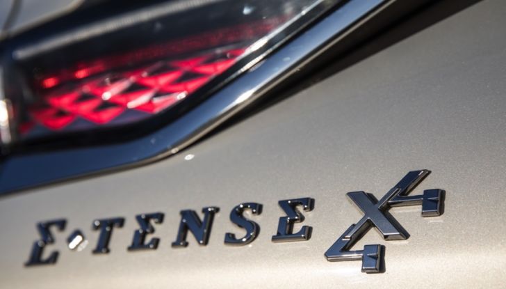 [VIDEO] Prova su strada DS 9 E-Tense, il Plug-In di classe da 225 a 360 cavalli di potenza - Foto 24 di 31