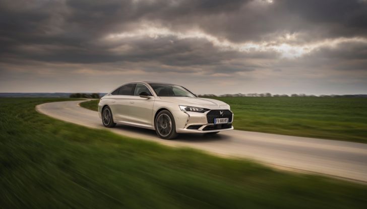 [VIDEO] Prova su strada DS 9 E-Tense, il Plug-In di classe da 225 a 360 cavalli di potenza - Foto 6 di 31