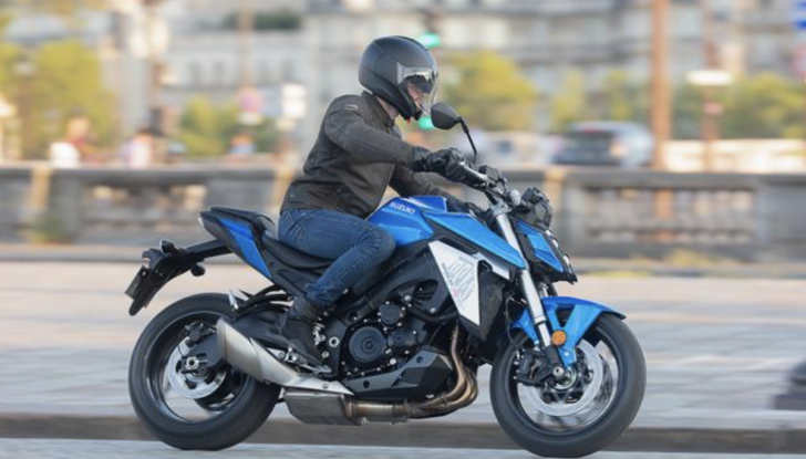 Suzuki GSX-S950: la naked sportiva ma adatta a tutti - Foto 11 di 25