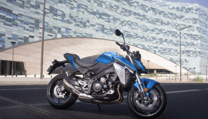 Suzuki GSX-S950: la naked sportiva ma adatta a tutti - Foto 17 di 25